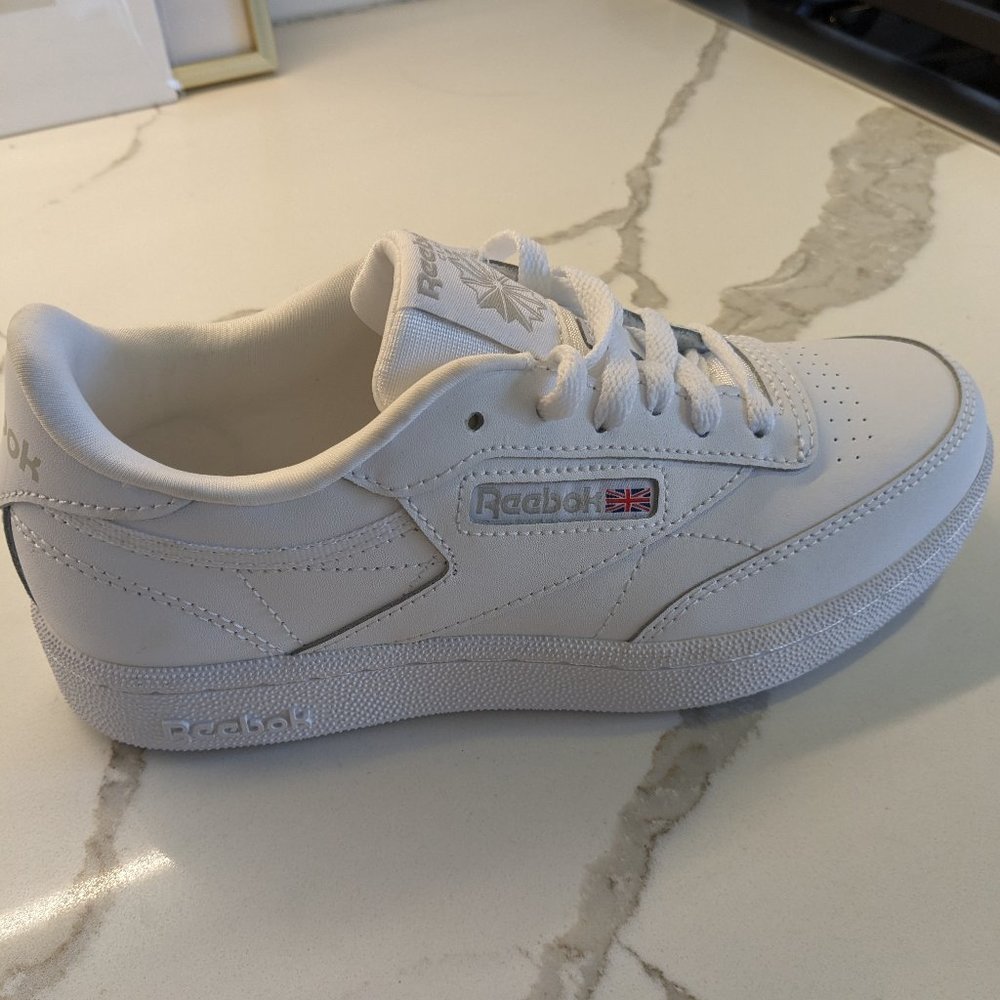 Kids Reebok low ride sneakers 3.5